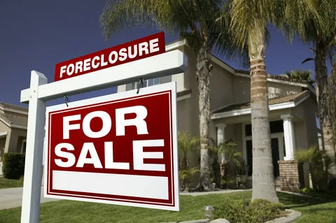 Sell Your Home Before Foreclosure